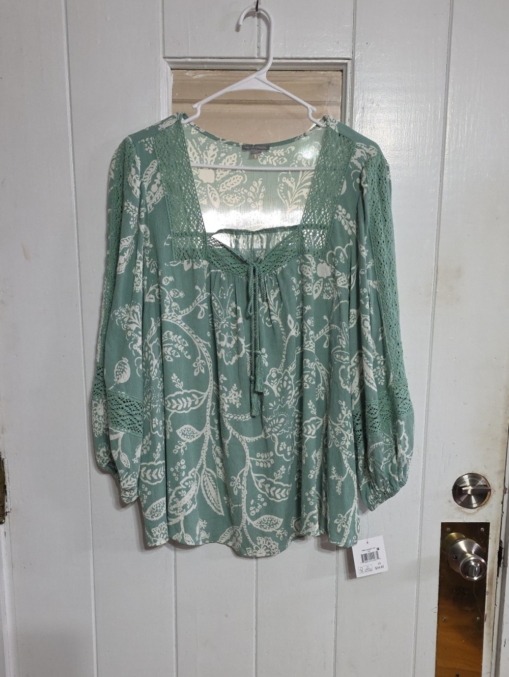 NWT Falls Creek Women's Blouse Sage Green /White Floral Square Neck Lace Sz 1X